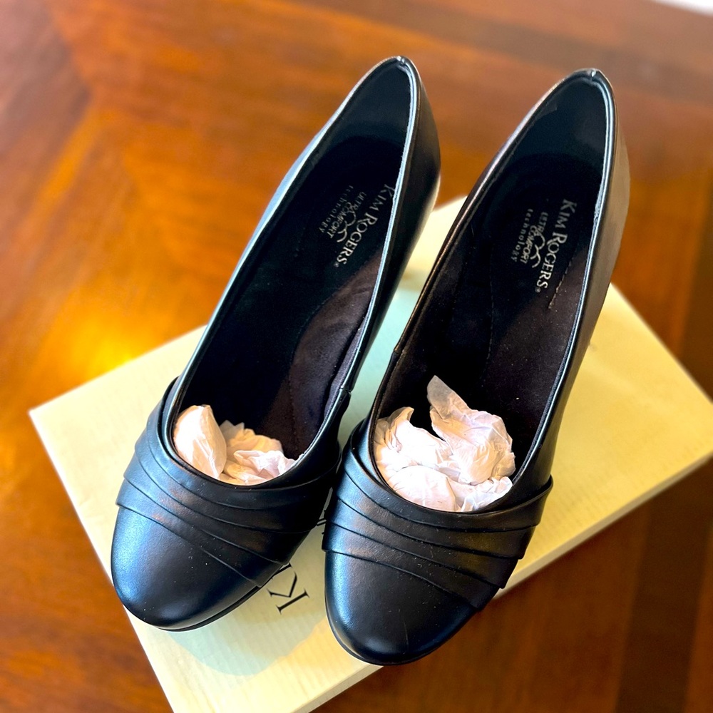 NIB Kim Rogers Ultra Soft Comfort